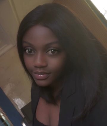 photo_5843466481713220493_y